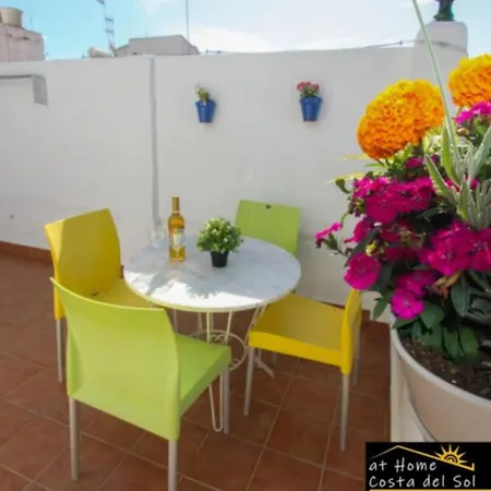 Jimena Malaga En El Centro De Apartman *