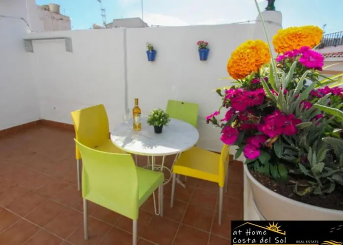 Jimena Malaga En El Centro De Апартаменты *