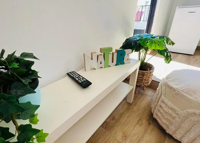 Jimena Malaga En El Centro De *